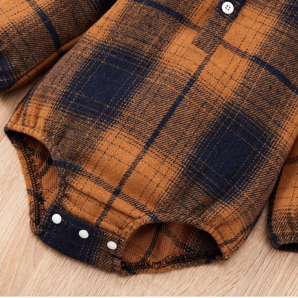 Casual Long Sleeve Button Down Plaid Hoodie Romper (0-3months) - Picture 6 of 7